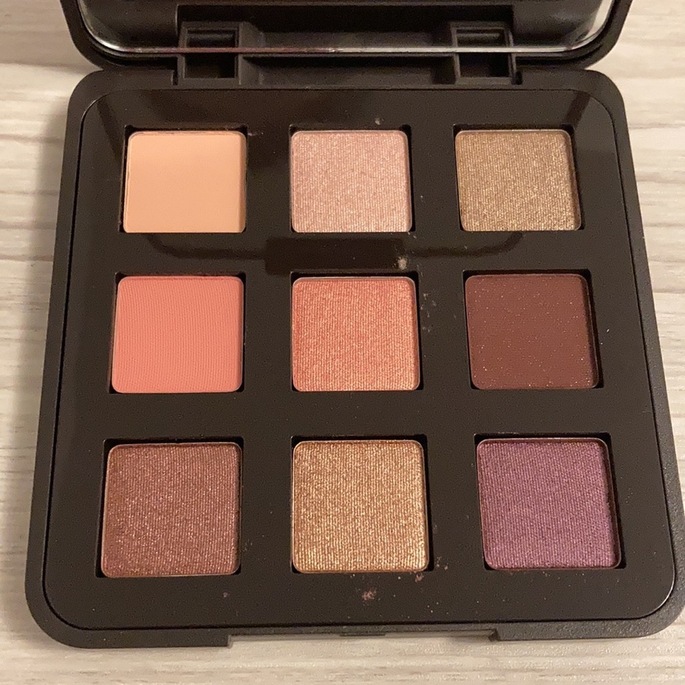 🎉HP!🎉 NIB Viseart Paris Tryst Eyeshadow Palette - Picture 7 of 10